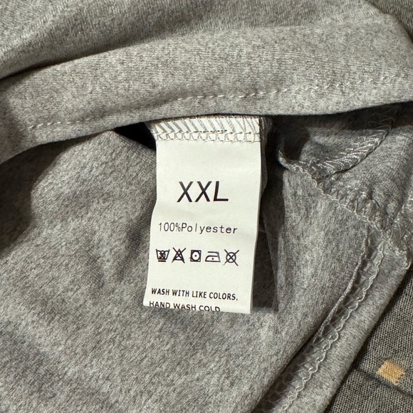 SHEIN Cropped off shoulder sweatshirt (XXL) - Picture 5 of 6